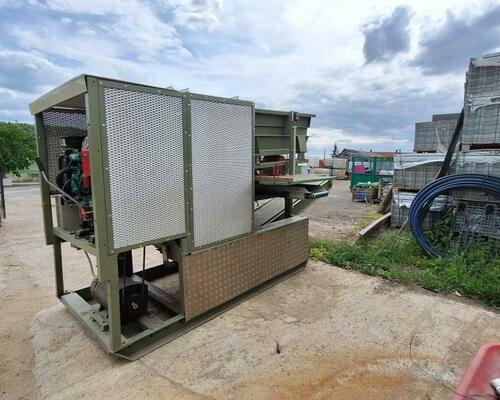 stroj  Drtič na kámen  (jen drtící zařízení)