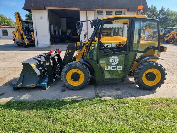 JCB 514-40 - předváděcí pouze cca 200mth TOP stav