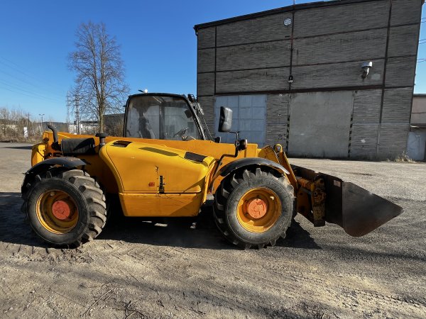 JCB 530-70