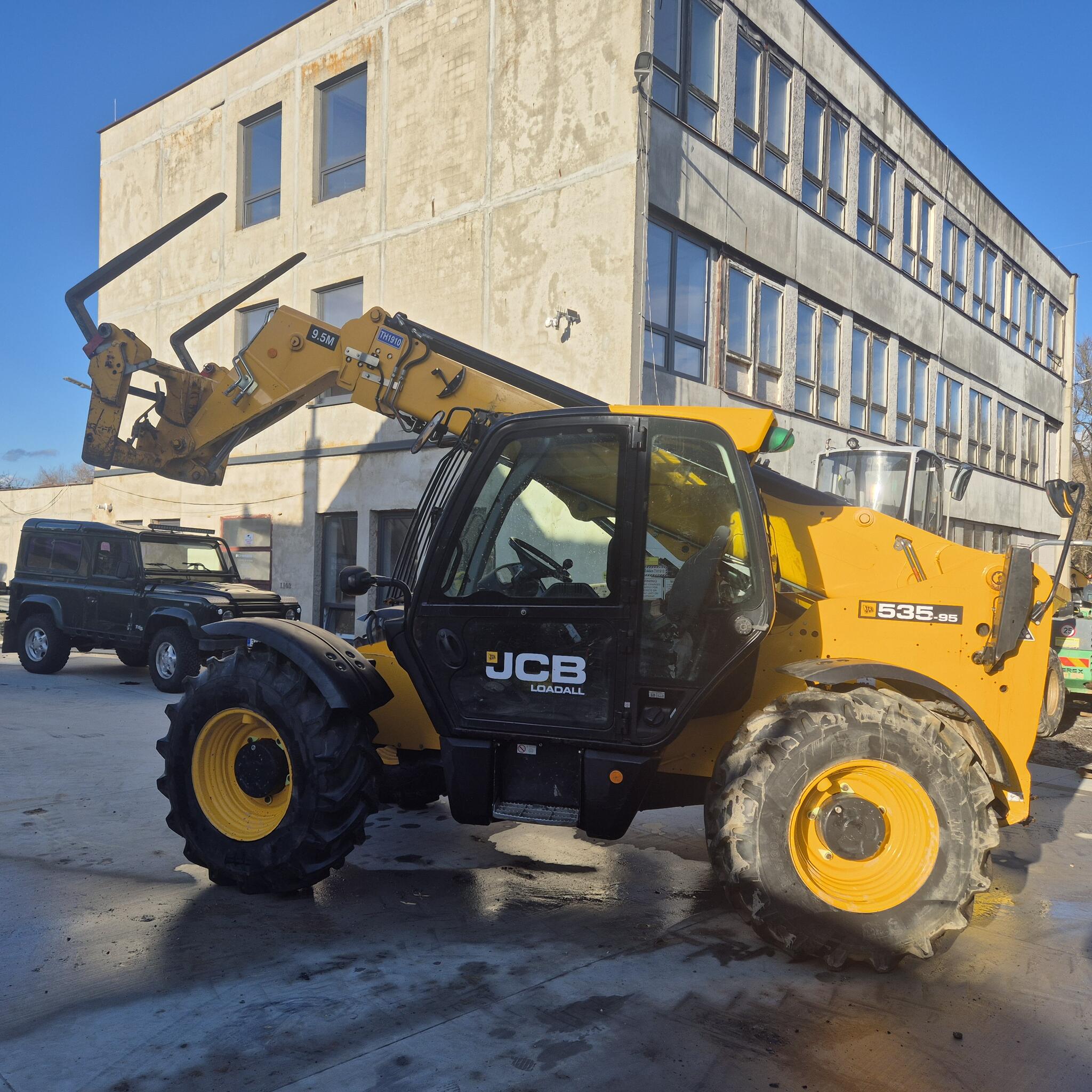JCB 535-95 TELESKOPICKÝ MANIPULÁTOR 
