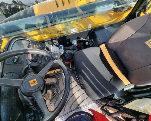 Manipulátor JCB 535-125 a 540-140, SWAY, klimatizace 