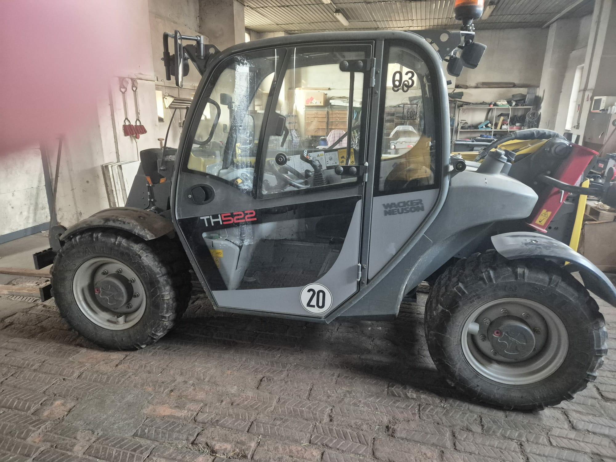 Wacker NEUSON TH522 + LŽÍCE A VIDLE-POUZE 1400 MTH