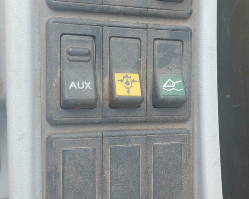 Wacker NEUSON TH522 + LŽÍCE A VIDLE-POUZE 1400 MTH