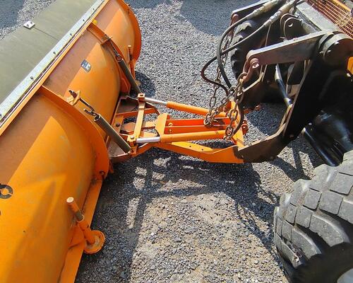 Deutz Fahr Intrac 2004