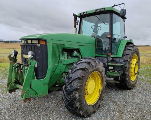 JOHN DEERE 8300
