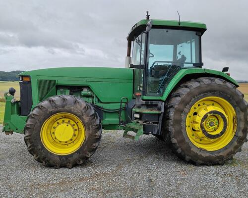JOHN DEERE 8300