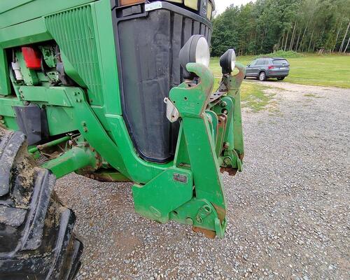 JOHN DEERE 8300