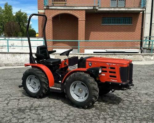  Malotraktor Antonio Carraro TGRT38 