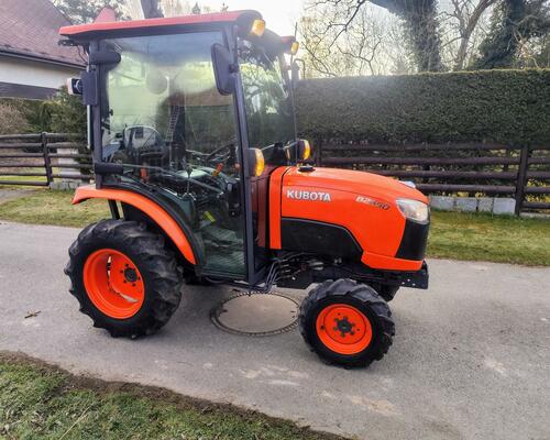 Malotraktor KUBOTA B2650 s kabinou, klima - B2261 Malotraktor KUBOTA B2650 s kabinou, klima - B2261