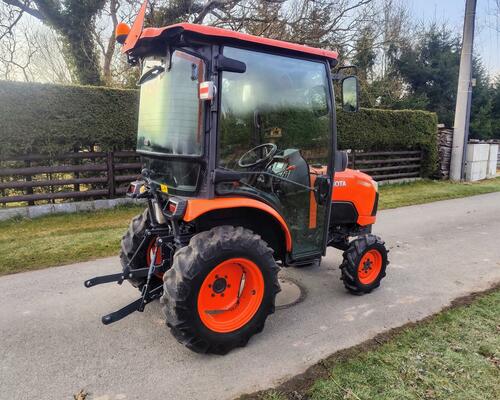 Malotraktor KUBOTA B2650 s kabinou, klima - B2261 Malotraktor KUBOTA B2650 s kabinou, klima - B2261