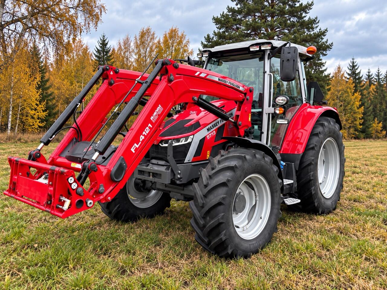 Massey Ferguson 5S.145 (Možnost leasingu)