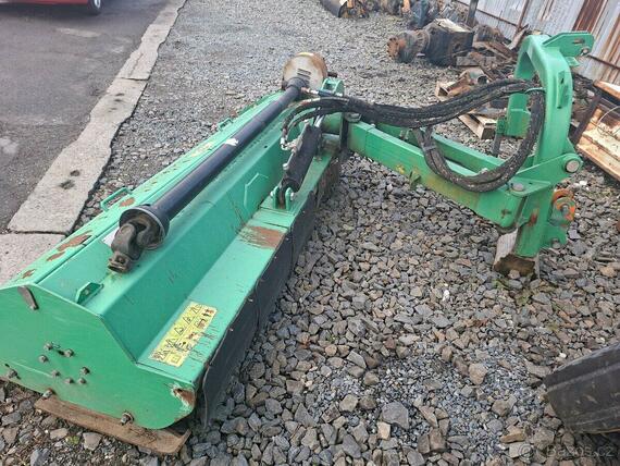 Příkopový, svahový mulčovač RMZ 220