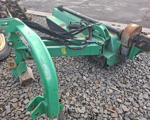 Příkopový, svahový mulčovač RMZ 220