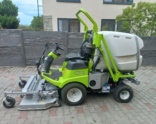 Prodám komunální sekací traktor Grillo FD13.09