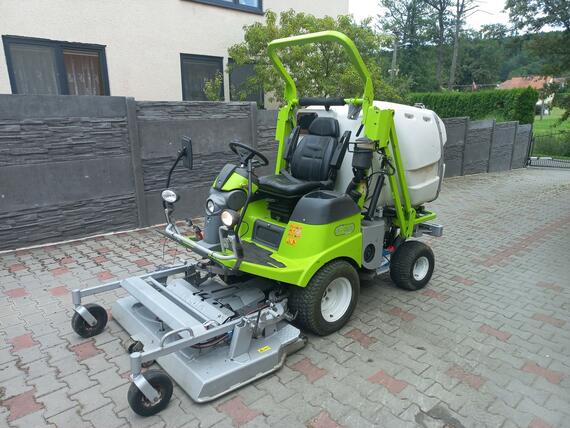 Prodám komunální sekací traktor Grillo FD13.09 