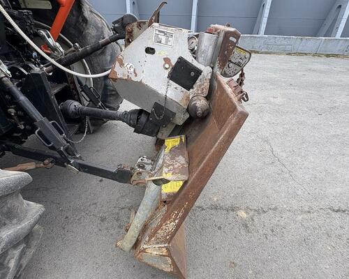 Steyr 4110 Profi s lesní nástavbou Forst