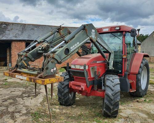  Traktor Case IH CXS10 + příslušenství