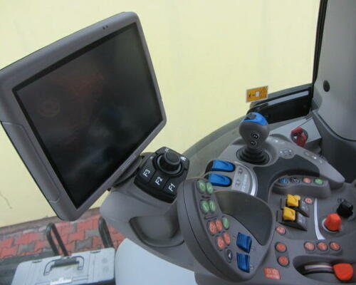 Traktor DEUTZ FAHR 9340 AGROTRON TTV 