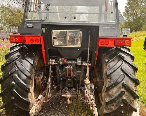 Traktor Zetor 6245 4WD