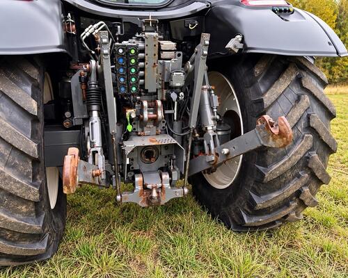 Valtra N174 Twin Track Direct (Možnost leasingu)