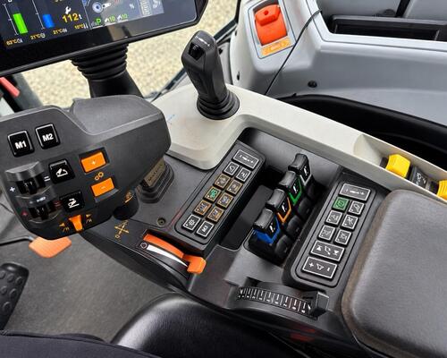 Valtra N174 Twin Track Direct (Možnost leasingu)