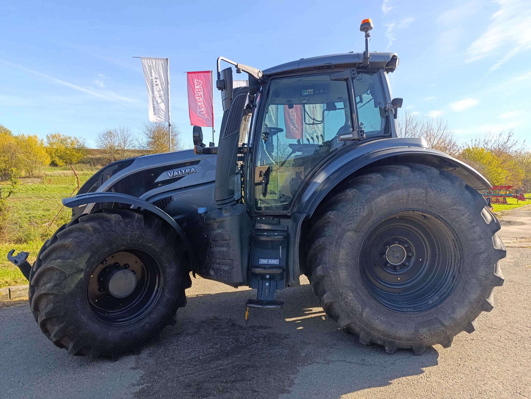 VALTRA T 234S