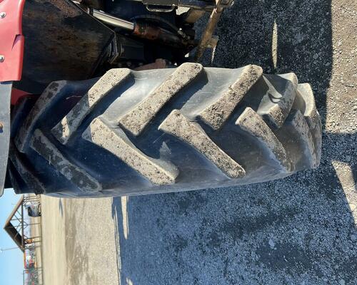 ZETOR PROXIMA 8441 4X4 + čelní nakladač s novou lžící