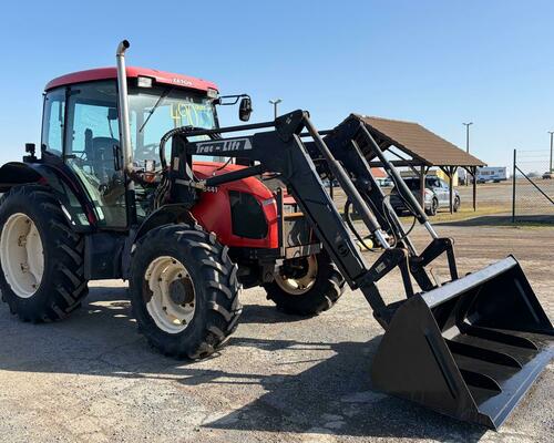 ZETOR PROXIMA 8441 4X4 + čelní nakladač s novou lžící