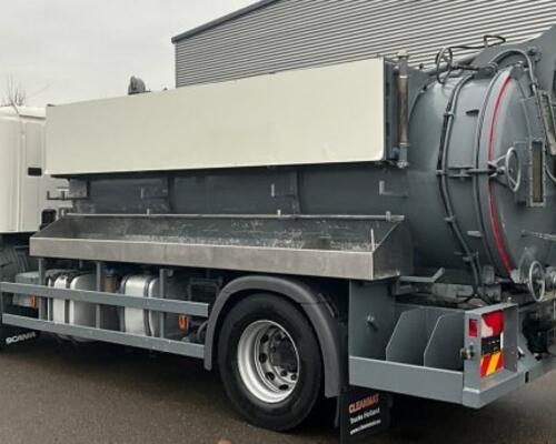 Scania P360