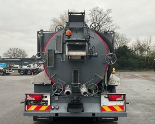 Scania P360