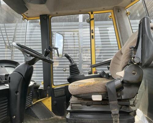 Bomag BW 213 DH-4