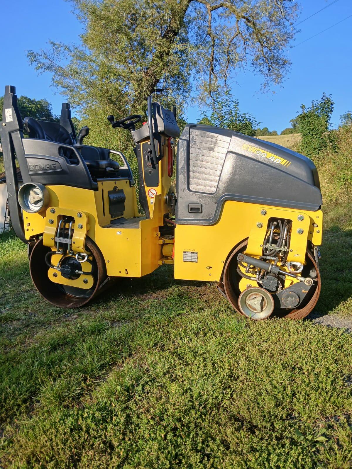 Bomag BW 90 AD-5 tandemový