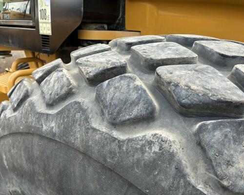 Caterpillar CS64B