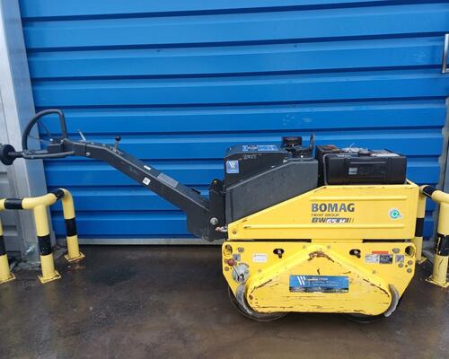 Ručně vedený válec Bomag BW 65 H