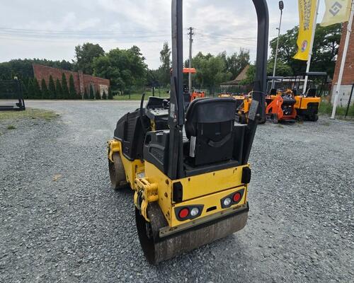 Válec Bomag BW 100 ADM-5 2015, 1 650 kg, diesel