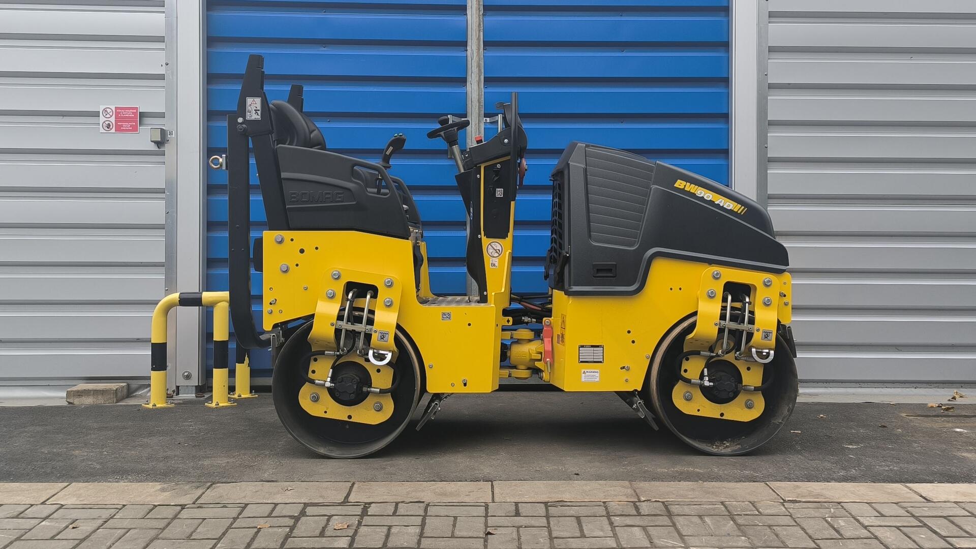 Válec Bomag BW 90 AD-5 - NOVÝ