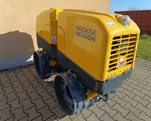 Vibrační válec Wacker Neuson RTKx-SC 3 - motor KUBOTA