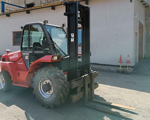 MANITOU MC40 POWERSHIFT terénní vzv