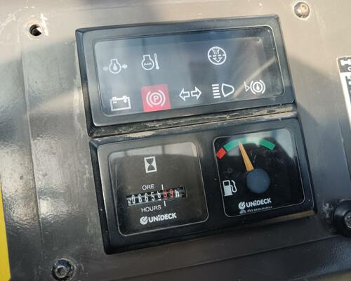 MANITOU MC40 POWERSHIFT terénní vzv