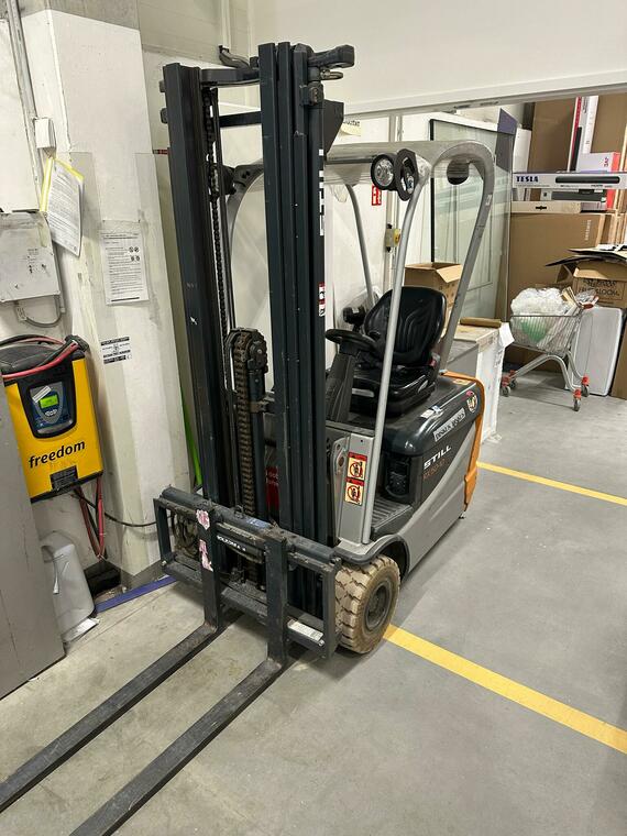 STILL RX 50-10 ELEKTRICKÝ vysokozdvižný vozík / výška zdvihu 5.070 mm