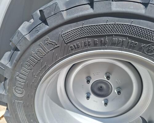 Sklad -8000€ Kramer 5040