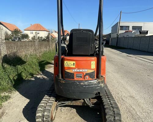 Yanmar vio 17