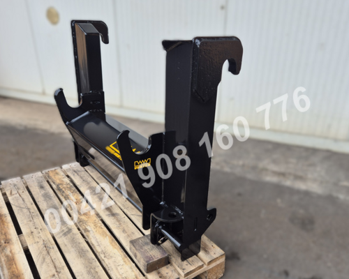 Adapter, redukce JCB Qfit teleskop / Manitou náradie, prídavné zariadenia
