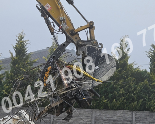 Hydraulický pridržovací prst na bagr, rýpadlo CAT a jiné