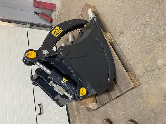 Lyžica s hydraulickým palcom pre traktor-bagre - pridržiavač, pridržovač , Thumb , Palec , Lžíce