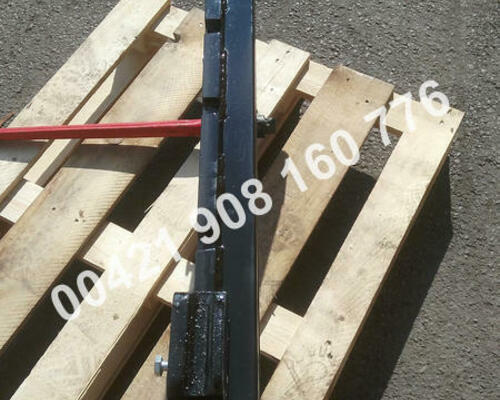 Nosič balíkov slamy, držiak hrotov na balíky, nasúvací držiak na vidly