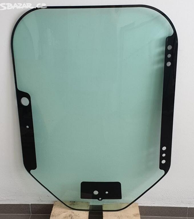 predné dverové sklo kabíny Bobcat S70 S130 S450 S510 S530 