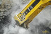 Kladivo Atlas Copco HB 10000 v akci