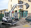 Kubota KX101-3α2 Silver společně s menší KX41-3V Silver