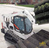 Pásový smykem řízený nakladač Bobcat T650